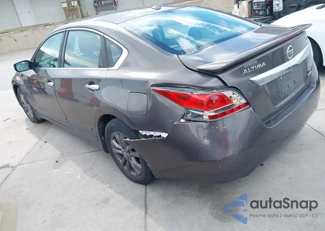 2015 Nissan Altima 2.5 S из США, поврежденный, VIN 1N4AL3AP4FN910843